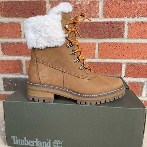 Timberland Womens Courmayeur Valley 6” A299J Boot